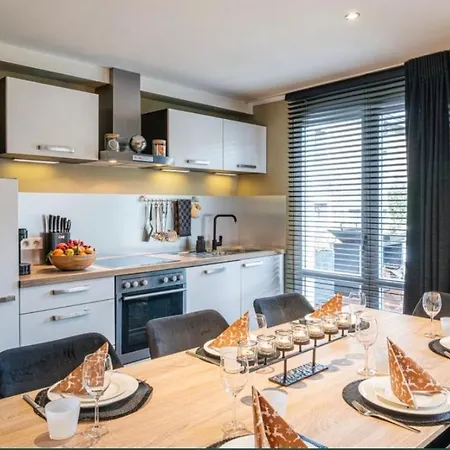 L'hoursinne 펜션 *